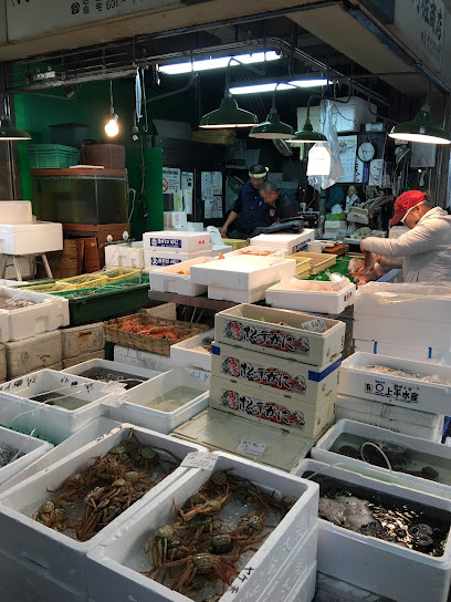 京都市中央卸売市場 第一市場 水産棟 鮮魚部
